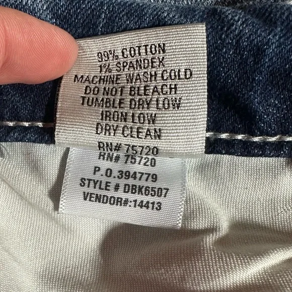 Daytrip Virgo Bootcut Jeans Womens 27R Dark Wash Stretch Buckle Denim Y2K - Picture 9 of 9